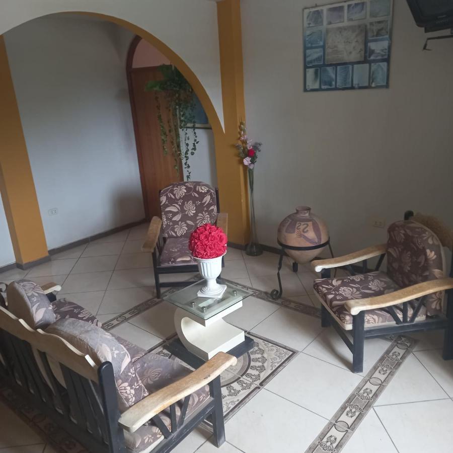 Hostal Luren Nazca Buitenkant foto